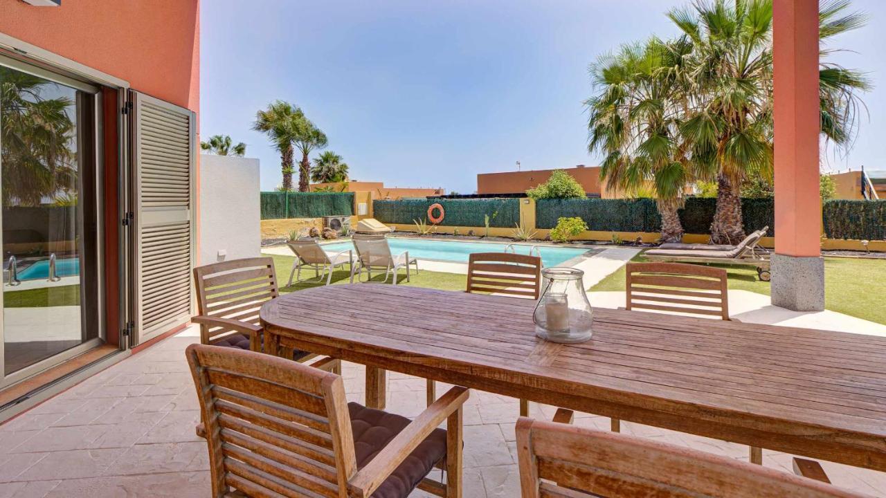 Villa Vulcano By Calima Villas Costa De Antigua Bagian luar foto