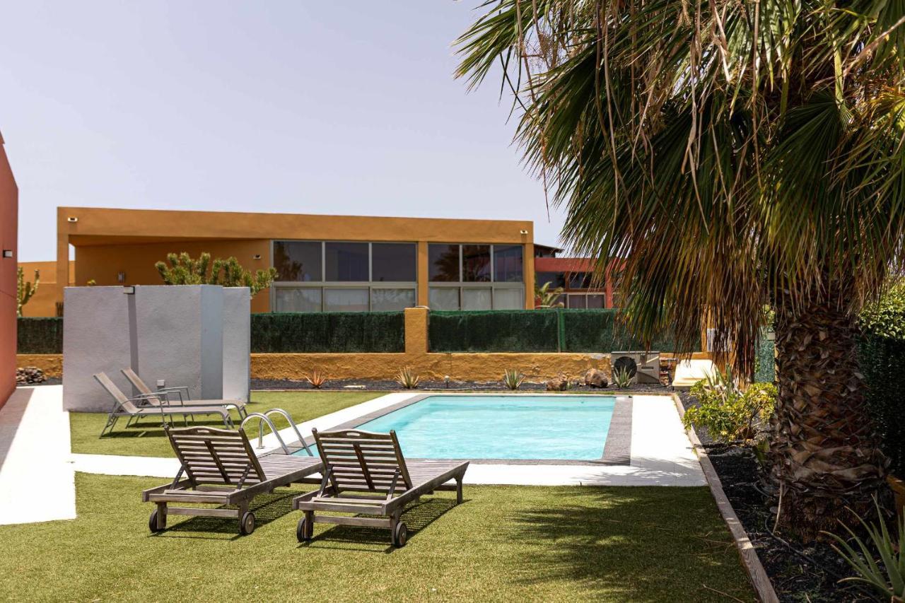 Villa Vulcano By Calima Villas Costa De Antigua Bagian luar foto
